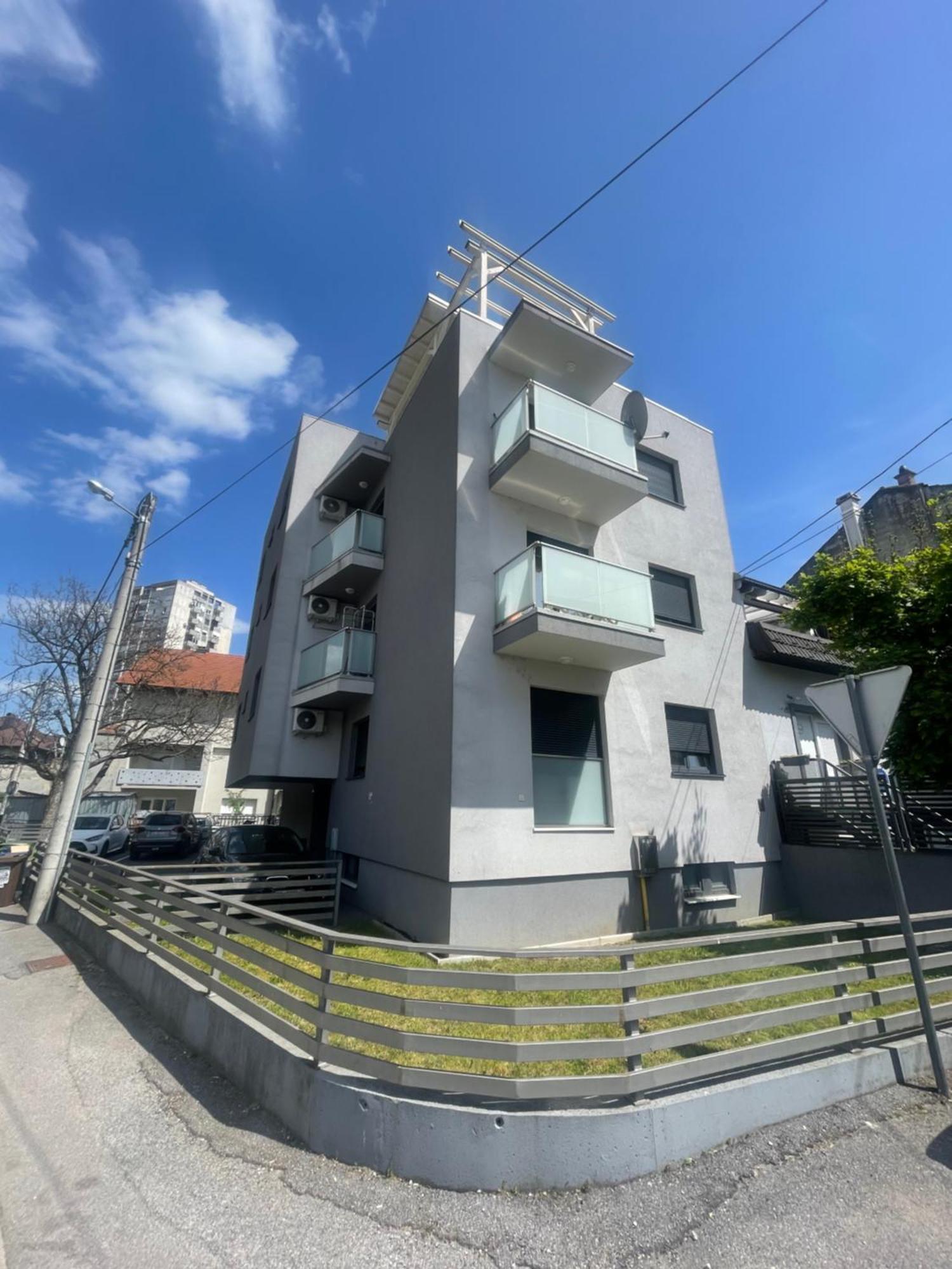 זאגרב Lucky Place Apartment - Zumberacka With Free Private Parking מראה חיצוני תמונה